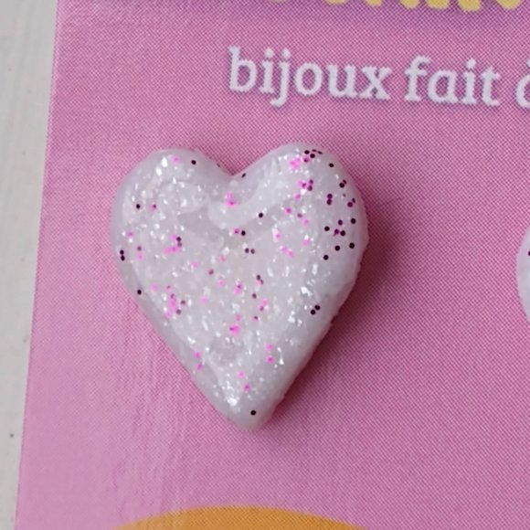 Handmade white polymer clay earrings. Boucles d'oreilles fait à la main - Picture 3 of 7